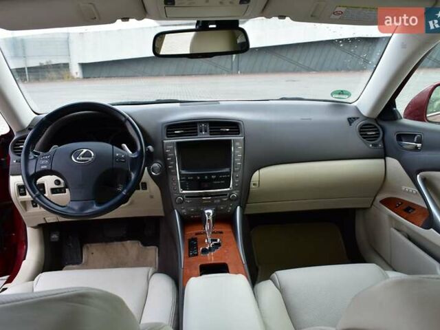 Красный Лексус ИС, объемом двигателя 2.5 л и пробегом 147 тыс. км за 9300 $, фото 39 на Automoto.ua