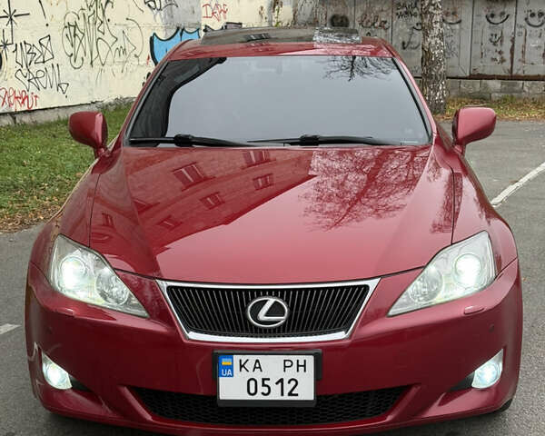 Червоний Лексус ІС, об'ємом двигуна 3 л та пробігом 238 тис. км за 12300 $, фото 3 на Automoto.ua