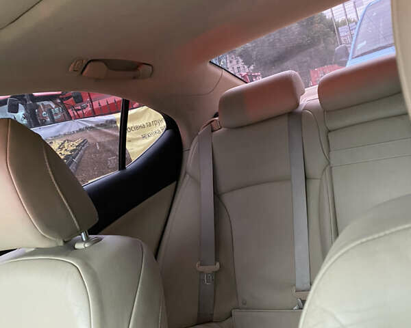 Червоний Лексус ІС, об'ємом двигуна 2.5 л та пробігом 270 тис. км за 8500 $, фото 1 на Automoto.ua