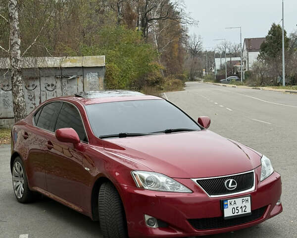 Червоний Лексус ІС, об'ємом двигуна 3 л та пробігом 238 тис. км за 12300 $, фото 1 на Automoto.ua