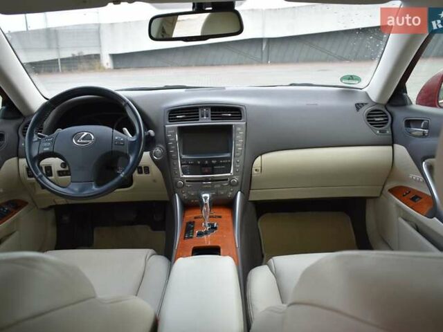 Красный Лексус ИС, объемом двигателя 2.5 л и пробегом 147 тыс. км за 9300 $, фото 25 на Automoto.ua