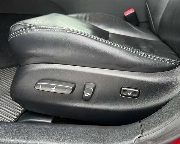 Червоний Лексус ІС, об'ємом двигуна 2.5 л та пробігом 105 тис. км за 13900 $, фото 25 на Automoto.ua