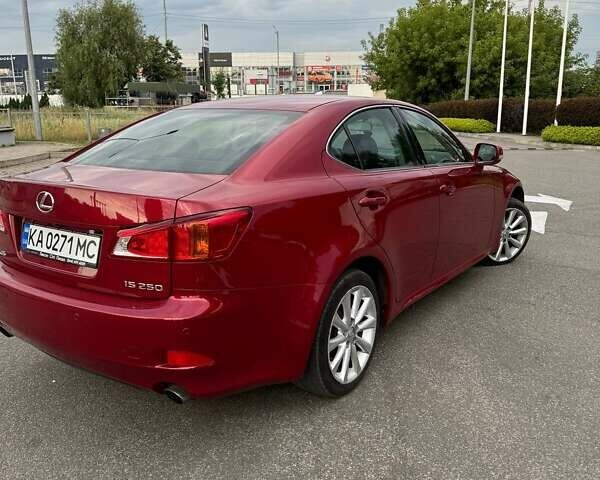 Червоний Лексус ІС, об'ємом двигуна 2.5 л та пробігом 105 тис. км за 13900 $, фото 7 на Automoto.ua
