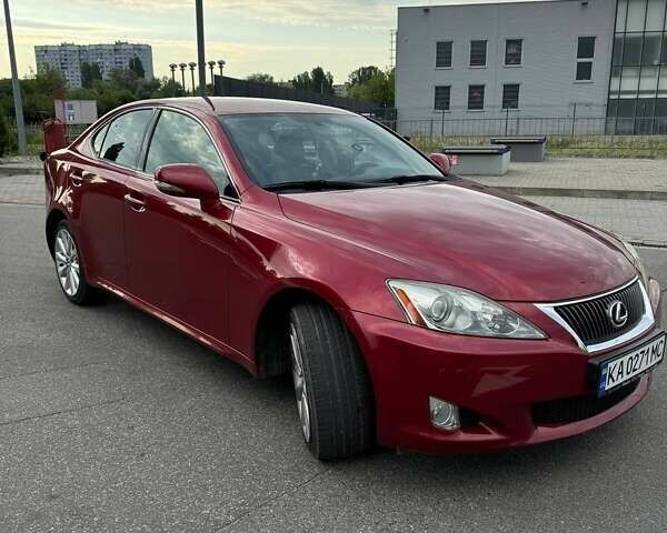 Червоний Лексус ІС, об'ємом двигуна 2.5 л та пробігом 105 тис. км за 13900 $, фото 5 на Automoto.ua