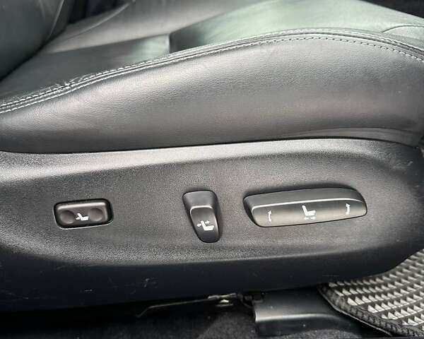 Червоний Лексус ІС, об'ємом двигуна 2.5 л та пробігом 105 тис. км за 13900 $, фото 26 на Automoto.ua