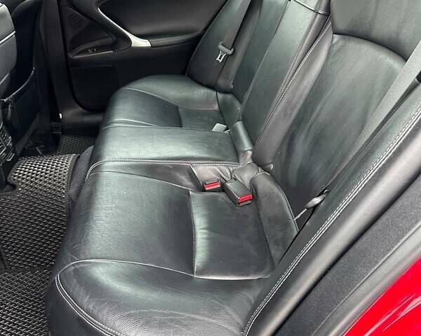 Червоний Лексус ІС, об'ємом двигуна 2.5 л та пробігом 105 тис. км за 12990 $, фото 14 на Automoto.ua