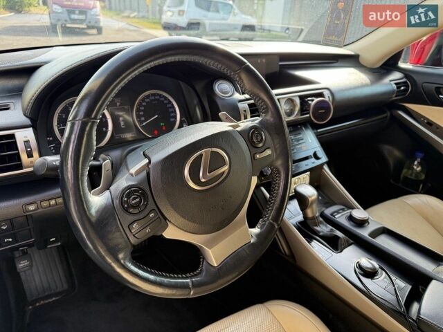 Червоний Лексус ІС, об'ємом двигуна 2.5 л та пробігом 123 тис. км за 13700 $, фото 10 на Automoto.ua