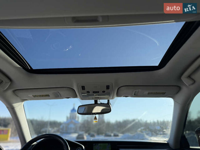 Червоний Лексус ІС, об'ємом двигуна 2.5 л та пробігом 194 тис. км за 16500 $, фото 18 на Automoto.ua