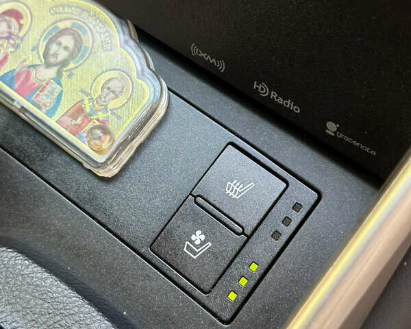 Красный Лексус ИС, объемом двигателя 2.5 л и пробегом 175 тыс. км за 14200 $, фото 33 на Automoto.ua