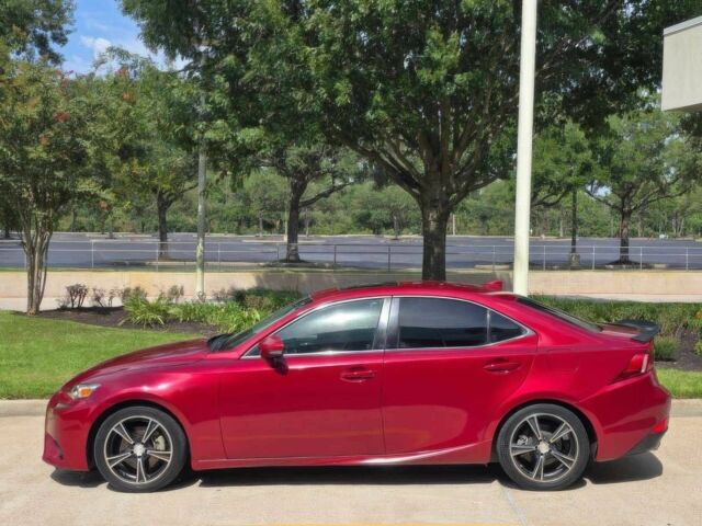 Лексус ИС 2015 в Чернигове на Automoto.ua Красный Лексус ИС, объемом двигателя 2.5 л и пробегом 76 тыс. км за 14300 $, фото 3 на Automoto.ua