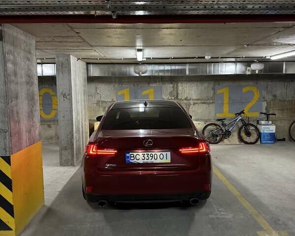 Красный Лексус ИС, объемом двигателя 2.5 л и пробегом 98 тыс. км за 17100 $, фото 1 на Automoto.ua