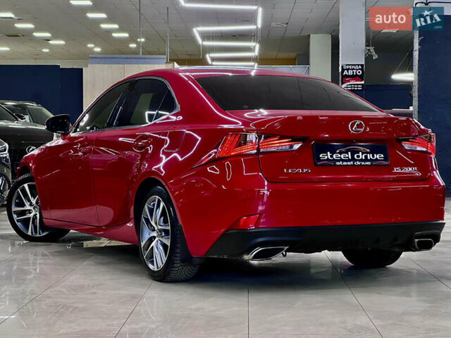 Красный Лексус ИС, объемом двигателя 2 л и пробегом 95 тыс. км за 20999 $, фото 5 на Automoto.ua