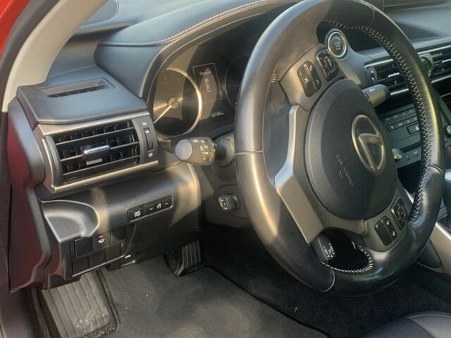 Червоний Лексус ІС, об'ємом двигуна 2 л та пробігом 90 тис. км за 20400 $, фото 15 на Automoto.ua