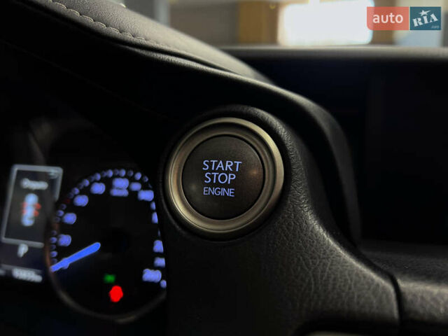 Красный Лексус ИС, объемом двигателя 2 л и пробегом 95 тыс. км за 20999 $, фото 22 на Automoto.ua