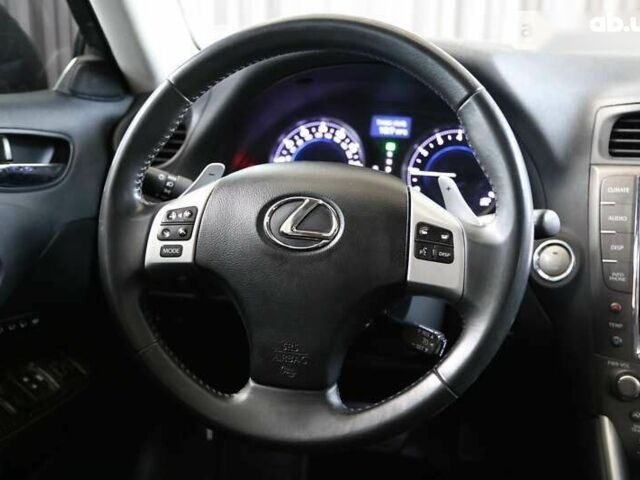 Лексус ІС, об'ємом двигуна 2.5 л та пробігом 151 тис. км за 12500 $, фото 13 на Automoto.ua