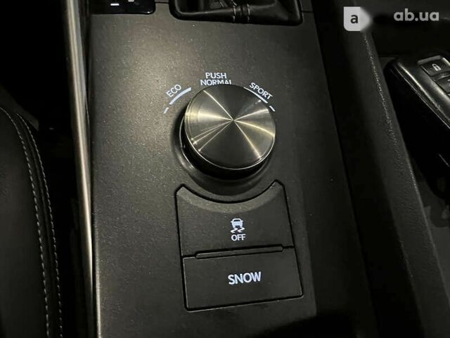 Лексус ІС, об'ємом двигуна 2 л та пробігом 74 тис. км за 24500 $, фото 9 на Automoto.ua