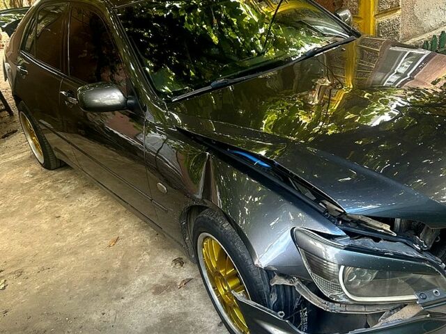 Лексус ИС 2000 в Одессе на Automoto.ua Лексус ИС, объемом двигателя 2 л и пробегом 0 тыс. км за 2500 $, фото 2 на Automoto.ua