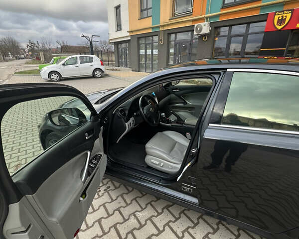 Лексус ІС, об'ємом двигуна 2.23 л та пробігом 242 тис. км за 7400 $, фото 14 на Automoto.ua