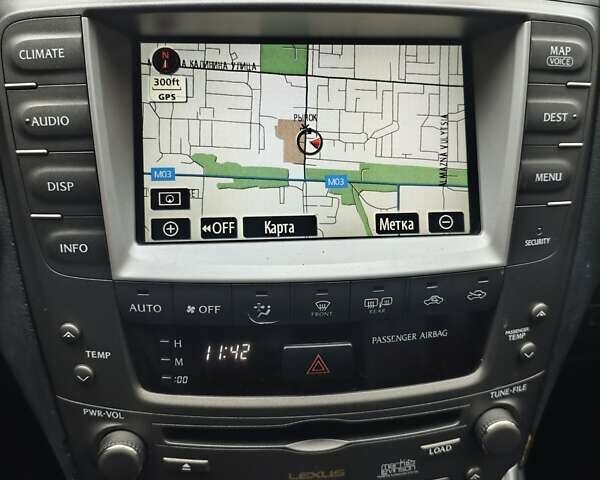 Лексус ІС, об'ємом двигуна 2.2 л та пробігом 366 тис. км за 6500 $, фото 11 на Automoto.ua