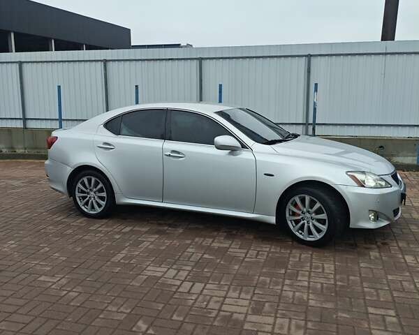 Лексус ІС, об'ємом двигуна 2.2 л та пробігом 366 тис. км за 6500 $, фото 3 на Automoto.ua