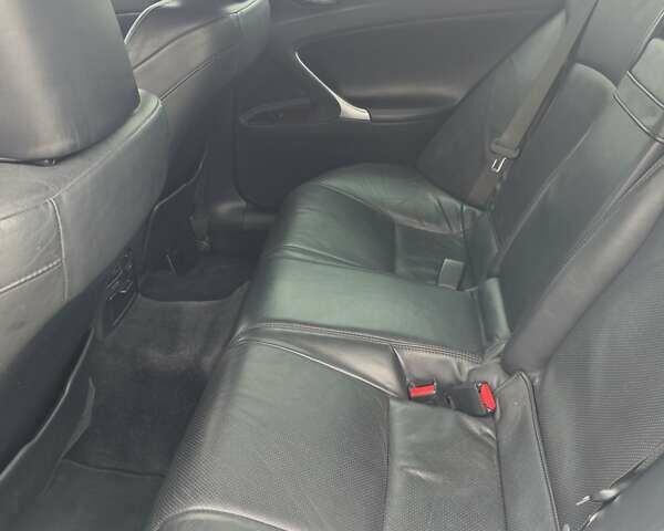Лексус ІС, об'ємом двигуна 2.2 л та пробігом 366 тис. км за 6500 $, фото 12 на Automoto.ua