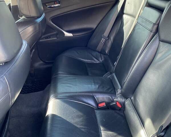 Лексус ИС, объемом двигателя 2.5 л и пробегом 210 тыс. км за 9199 $, фото 6 на Automoto.ua