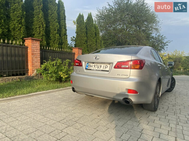 Лексус ІС, об'ємом двигуна 2.5 л та пробігом 240 тис. км за 9800 $, фото 16 на Automoto.ua