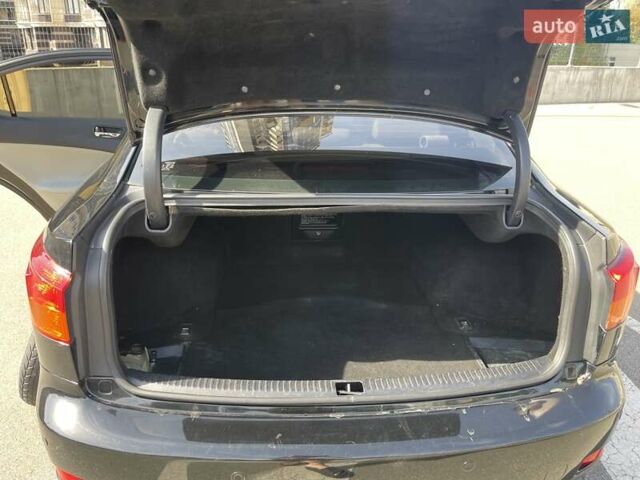 Лексус ИС, объемом двигателя 3 л и пробегом 234 тыс. км за 9000 $, фото 13 на Automoto.ua