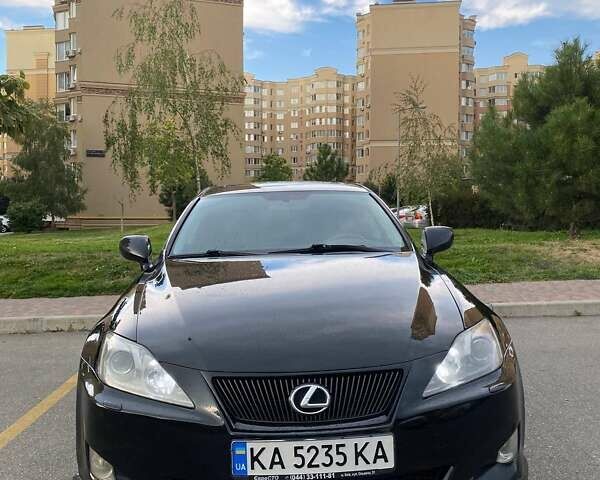 Лексус ИС, объемом двигателя 3 л и пробегом 260 тыс. км за 8900 $, фото 2 на Automoto.ua