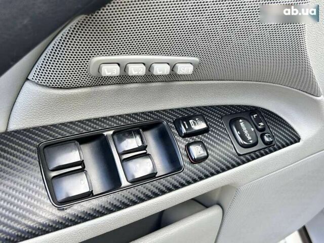 Лексус ИС, объемом двигателя 3 л и пробегом 218 тыс. км за 8100 $, фото 13 на Automoto.ua