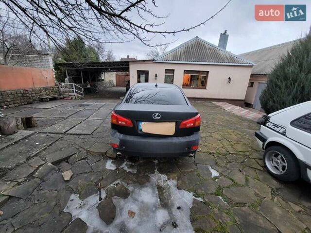 Лексус ИС, объемом двигателя 2.5 л и пробегом 198 тыс. км за 9500 $, фото 4 на Automoto.ua