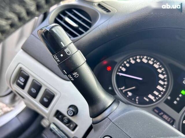 Лексус ИС, объемом двигателя 3 л и пробегом 218 тыс. км за 8100 $, фото 20 на Automoto.ua