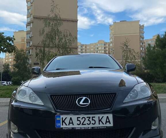 Лексус ИС, объемом двигателя 3 л и пробегом 260 тыс. км за 8900 $, фото 3 на Automoto.ua