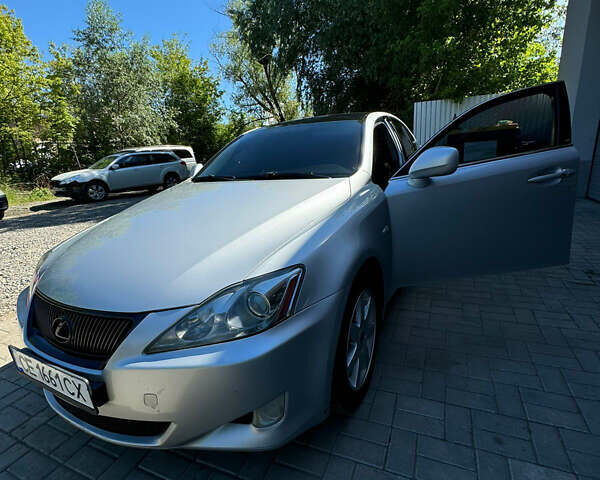 Лексус ІС, об'ємом двигуна 2.23 л та пробігом 295 тис. км за 9000 $, фото 1 на Automoto.ua
