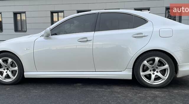 Лексус ИС, объемом двигателя 2.97 л и пробегом 290 тыс. км за 7800 $, фото 16 на Automoto.ua
