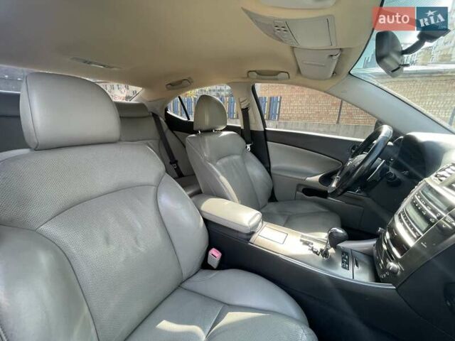 Лексус ИС, объемом двигателя 3 л и пробегом 234 тыс. км за 9000 $, фото 18 на Automoto.ua