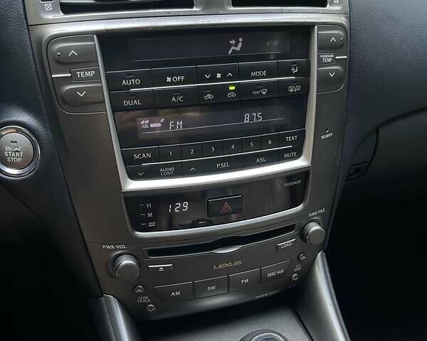 Лексус ИС, объемом двигателя 3 л и пробегом 234 тыс. км за 9000 $, фото 14 на Automoto.ua