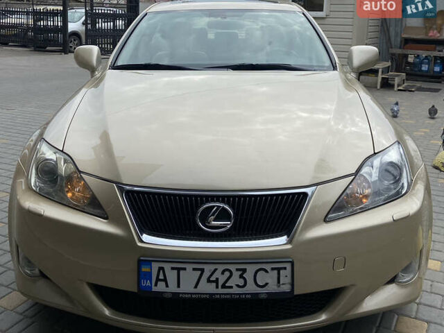 Лексус ИС, объемом двигателя 2.5 л и пробегом 160 тыс. км за 10500 $, фото 1 на Automoto.ua