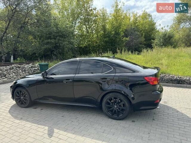 Лексус ІС, об'ємом двигуна 2.5 л та пробігом 213 тис. км за 10200 $, фото 6 на Automoto.ua