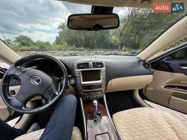 Лексус ІС, об'ємом двигуна 2.5 л та пробігом 213 тис. км за 10200 $, фото 31 на Automoto.ua