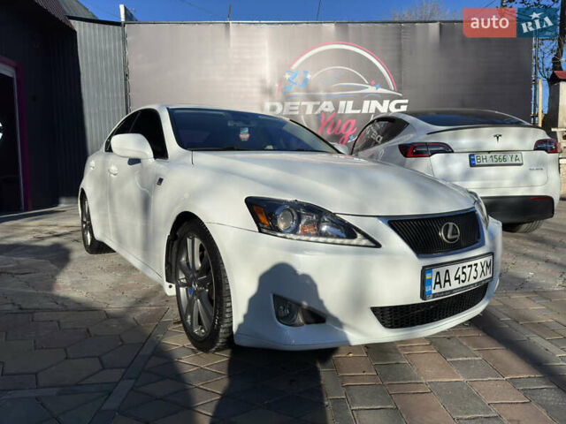 Лексус ИС, объемом двигателя 3.46 л и пробегом 166 тыс. км за 11500 $, фото 5 на Automoto.ua