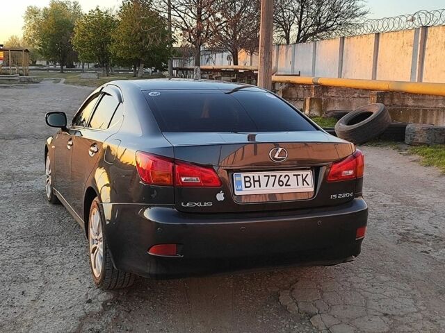 Лексус ИС, объемом двигателя 2.2 л и пробегом 130 тыс. км за 8300 $, фото 4 на Automoto.ua