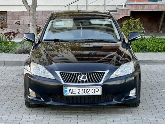 Лексус ИС, объемом двигателя 2.23 л и пробегом 158 тыс. км за 9500 $, фото 4 на Automoto.ua