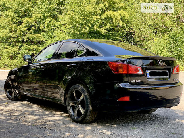 Лексус ИС, объемом двигателя 2.2 л и пробегом 192 тыс. км за 8900 $, фото 3 на Automoto.ua