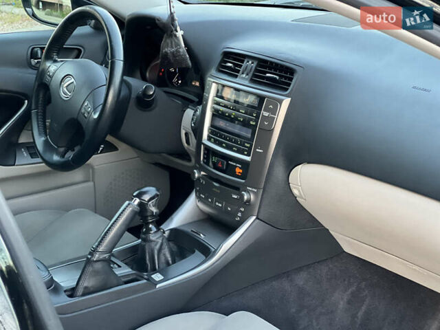 Лексус ИС, объемом двигателя 2.23 л и пробегом 158 тыс. км за 9500 $, фото 39 на Automoto.ua