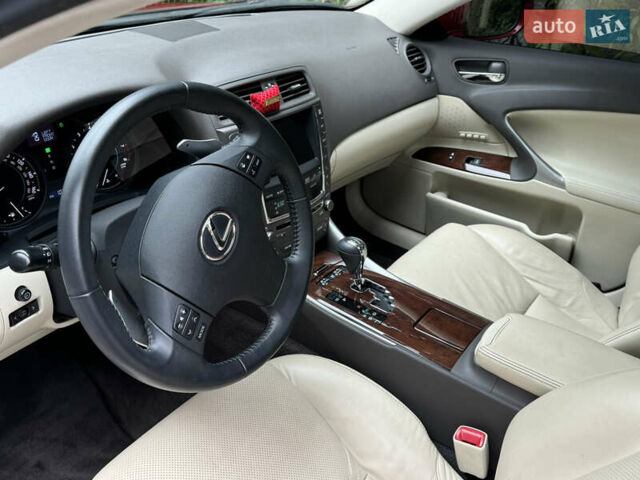 Лексус ИС, объемом двигателя 2.5 л и пробегом 107 тыс. км за 13500 $, фото 3 на Automoto.ua