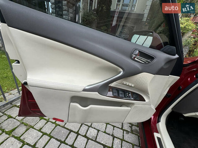 Лексус ИС, объемом двигателя 2.5 л и пробегом 107 тыс. км за 13500 $, фото 6 на Automoto.ua