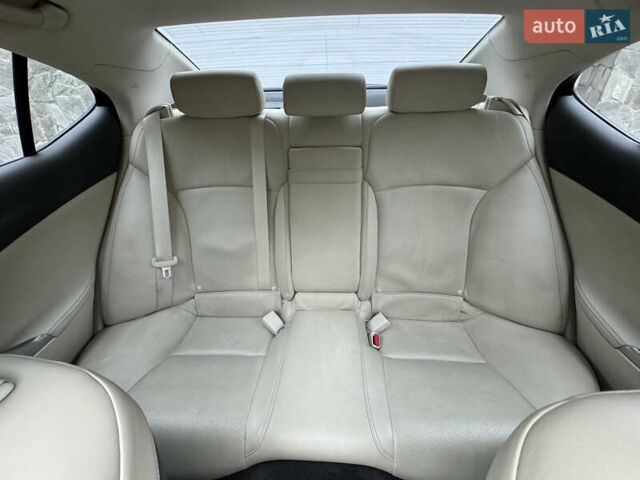 Лексус ИС, объемом двигателя 2.5 л и пробегом 107 тыс. км за 13500 $, фото 7 на Automoto.ua