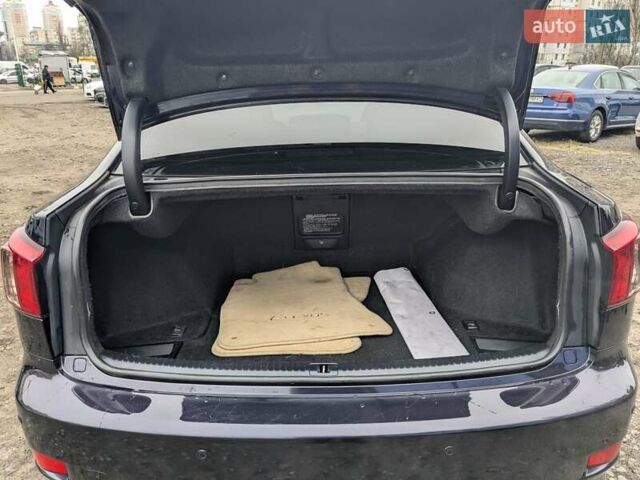 Лексус ІС, об'ємом двигуна 2.5 л та пробігом 143 тис. км за 14900 $, фото 29 на Automoto.ua