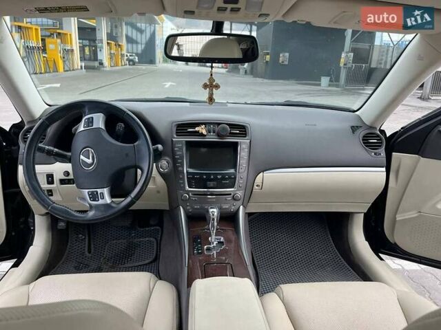 Лексус ИС, объемом двигателя 2.5 л и пробегом 209 тыс. км за 12200 $, фото 9 на Automoto.ua